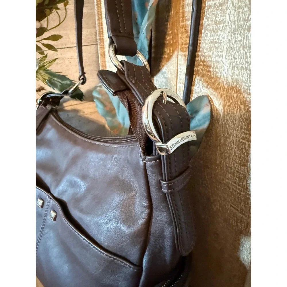 Stone Mountain Brown Leather Shoulder Bag Crossbody Hobo Organizer Multi Pocket